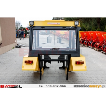 Kabina C-330 DE LUX szeroka komfortowa D-LUX (drzwi na koło) ŻÓŁTA 